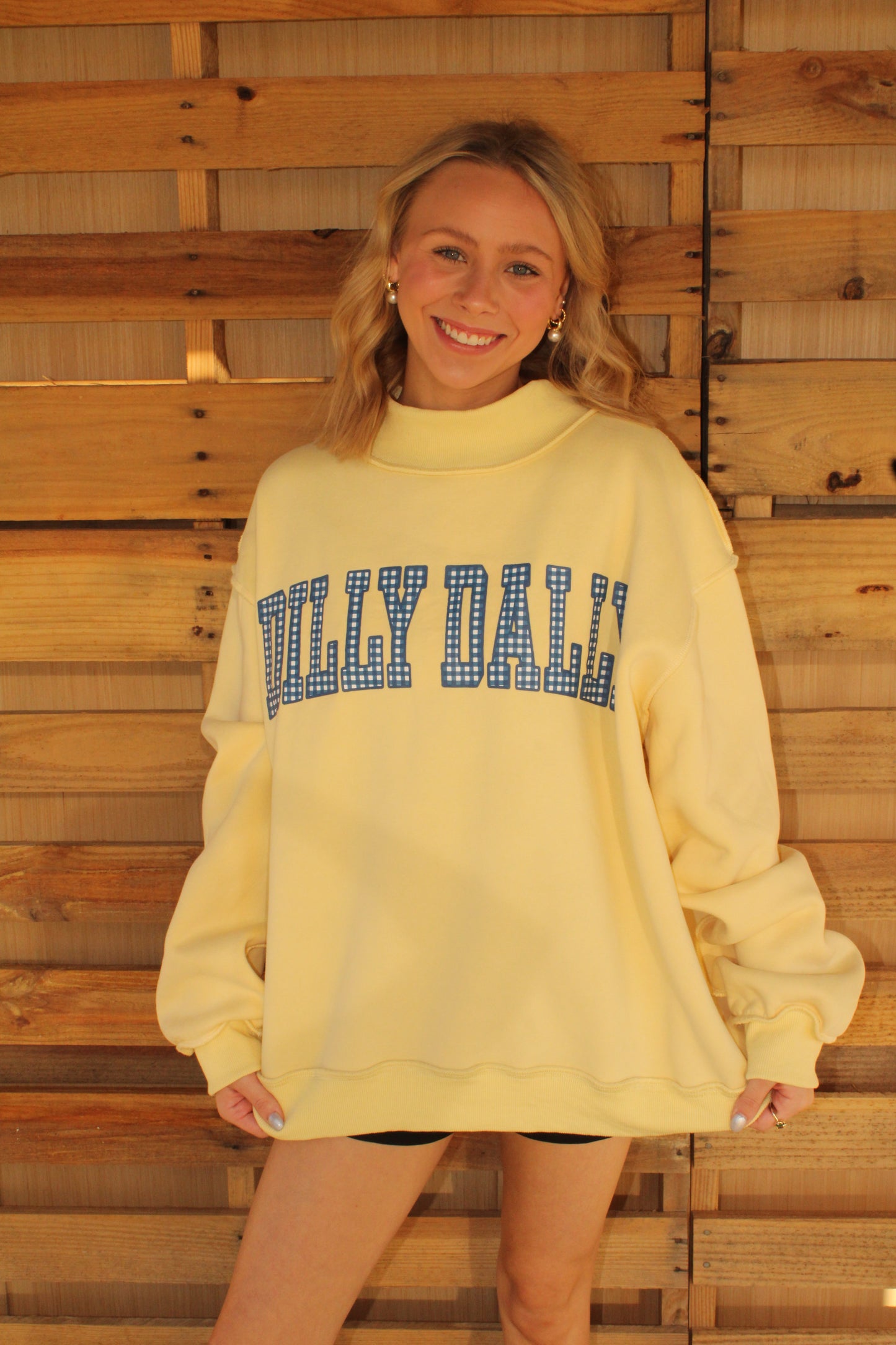 Dilly Dally Mockneck